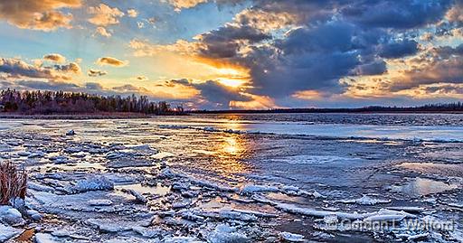Rideau Canal Sunset_34609-10.jpg - Photographed at sunset along the Rideau Canal Waterway at Kilmarnock, Ontario, Canada.